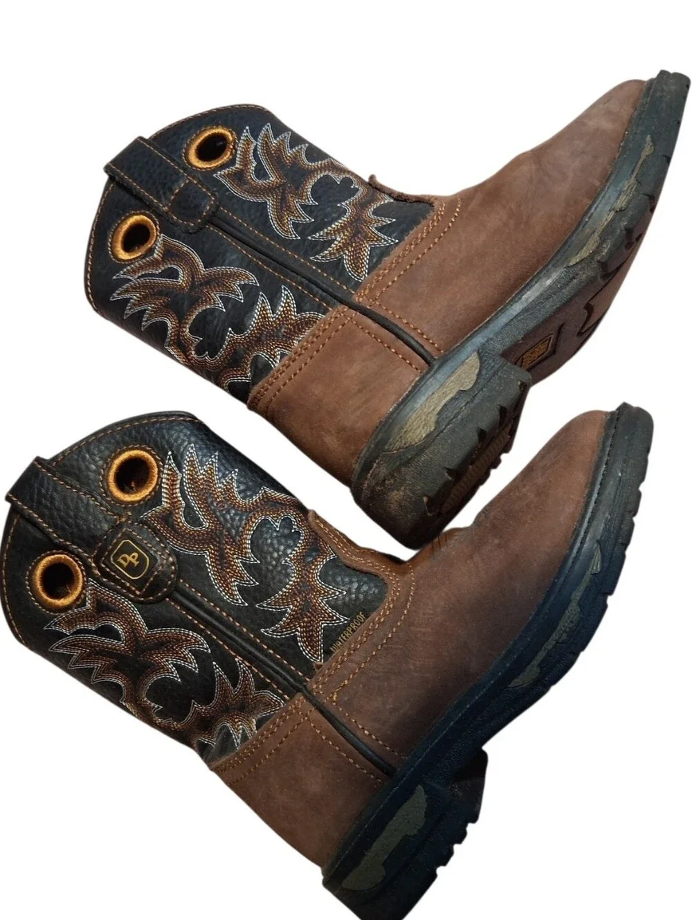 Dan Post these authentic
